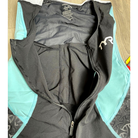TYR Competitor Womens LOOSE Tri Singlet w/ Bra Top Black Light Blue Sz XS - $72 - Picture 3 of 6